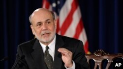 Chủ tịch Fed Ben Bernanke