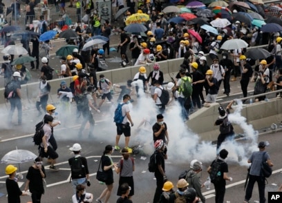 人权观察批香港警察滥用武力