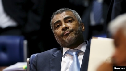 Romario La Legende Du Foot Bresilien Retire Sa Candidature A La Mairie De Rio