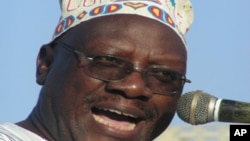 Profesa Ibrahim Lipumba kiongozi wa chama cha upinzani CUF Tanzania