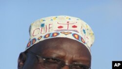 Profesa Ibrahim Lipumba kiongozi wa chama cha upinzani CUF Tanzania