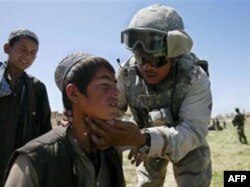Amerika dollari Afg'onistonni oyoqqa turg'aza oladimi?