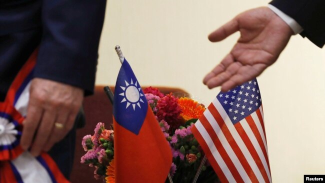 美国会众议院外交委员会主席罗伊斯与台湾立法院院长苏嘉全在台北举行会晤。(2018年3月27日)