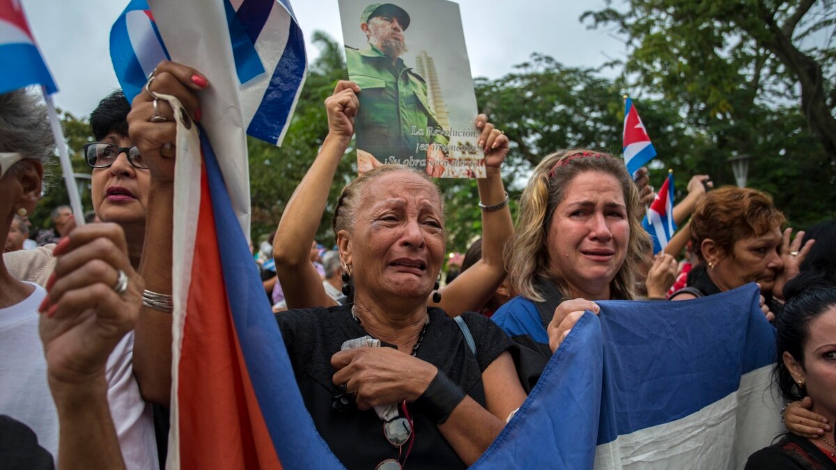 Castro's Death Reminds Aging Cuba of Generation Gap