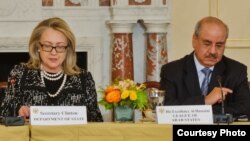 US Secretary of State Hillary Clinton pictured with Arab League Ambassador Mohammed Al Hussaini Al Sharif (Courtesy - Arab League Office).