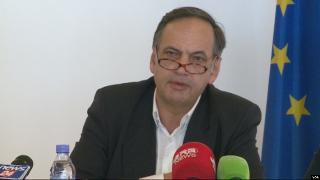 Fleckenstein: Vendi i deputetëve në parlament