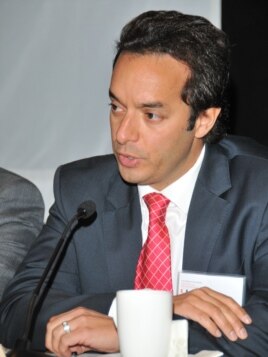 Alberto Bernal, economista