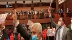 نماینده پارلمان ترکیه که از مقامش خلع شده بود بازداشت و به بیرون مجلس منتقل شد