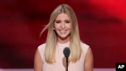 Ivanka Trump anunció hace poco su retiro temporal de la empresa de ropa y joyería que lleva su nombre y de la organización Trump.