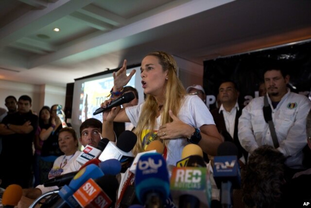 Lilian Tintori, esposa del encarcelado líder de Voluntad Popular, Leopoldo López. Nov. 26, 2015.