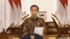 Presiden Joko Widodo dalam konferensi pers di Bogor, Minggu, 15 Maret 2020, mengimbau masyaratak untuk bekerja, sekolah dan beribadah di rumah demi mencegah meluasnya perebakan virus corona di Indonesia. (Foto: Courtesy/Biro Setpres RI) 
