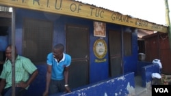Business has fallen off at the Ghana Private Roads Transport Union office in Buduburam, shown Oct. 28, 2014. (Chris Stein/VOA)