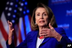 Temsilciler Meclisi'nin Demokrat Partili başkanı Nancy Pelosi, Trump'ın görevden azledilmesine yönelik bir sürecin başlatılması fikrine karşı çıktı, azledilmesinin ülkeyi olumsuz etkileyeceğini savundu.