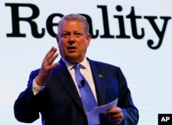 Former U.S. Vice President Al Gore addresses participants during a three-day climate change training and workshop on how best to address the effects of global climate change on March 14, 2016 in suburban Pasay city, south of Manila, Philippines.