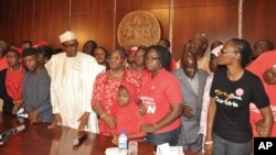 Kungiyar dake fafutikar ganin an kwato 'yan matan Chibok da shugaban Najeriya Muhammad Buhari