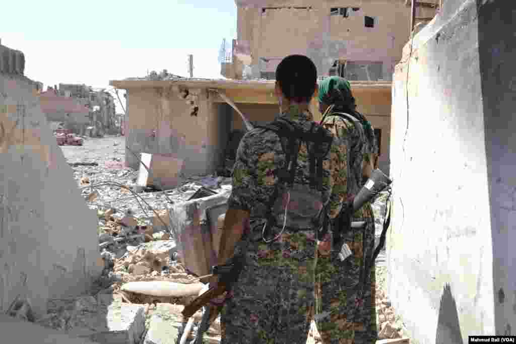 SDF Fighters in Raqqa