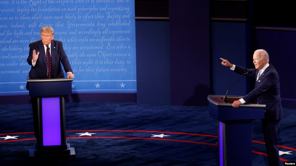 Pandemia në qendër të garës Trump-Biden