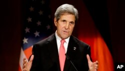 Sekereteri wa Leta w’Amerika John Kerry