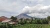 Gunung Sinabung di Kabupaten Karo, Sumatera Utara, yang erupsi pada pukul 05.25 WIB, Rabu, 20 Januari 2021. (Foto: Pos Pemantau Gunung Api Sinabung)
