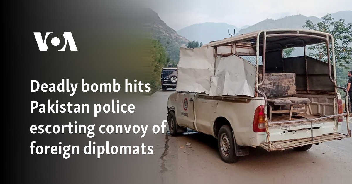 Deadly bomb hits Pakistan police escorting convoy of foreign diplomats 