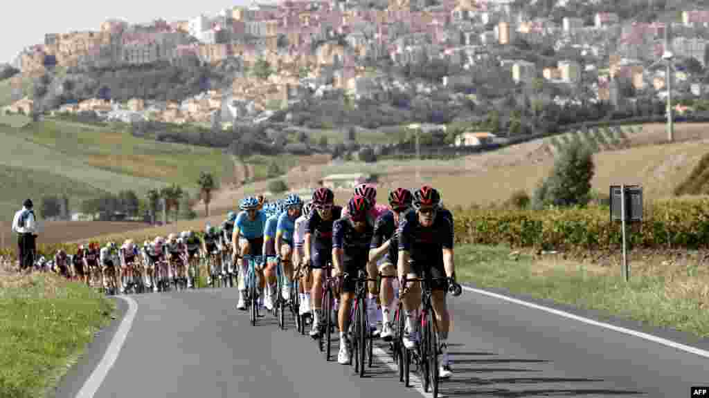Cyclists rides during the second stage of the 2020 Giro d&#39;Italia, a 149 km route between Alcamo and Agrigento, in Agrigento, Italy.