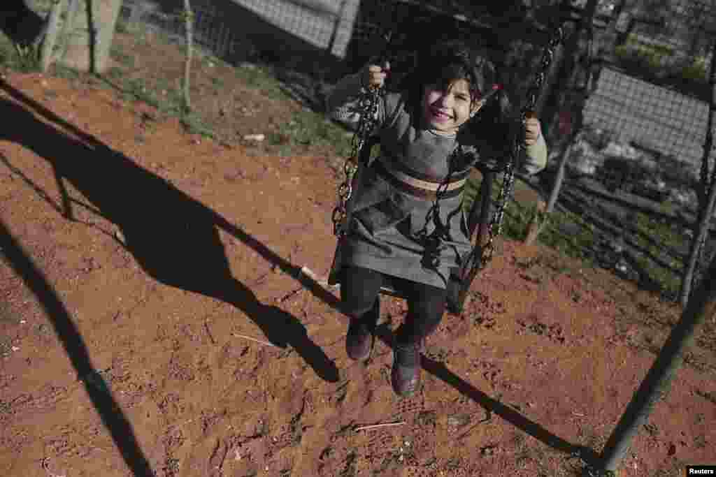 یونیسف کی رپورٹ کے مطابق شام کے متاثرہ بچوں کی تعداد 55 لاکھ ہو گئی ہے یہ تعداد گزشتہ سال کے مقابلے میں دو گنا ہے۔