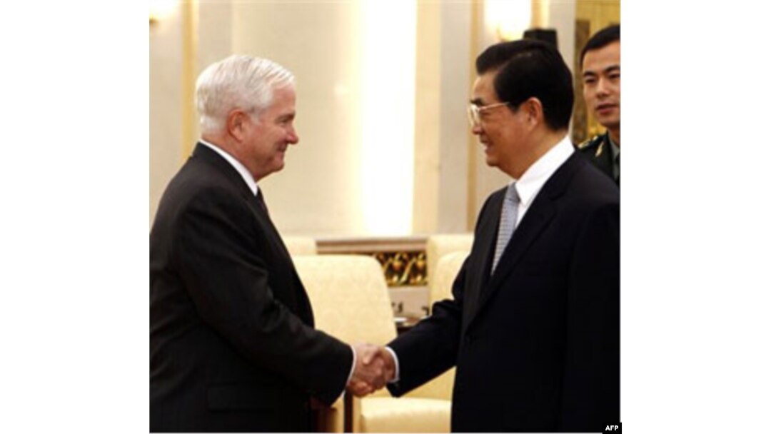 Bugun prezident Xu Tsintao bilan ko’rishgan Geytsning aytishicha, bu nafaqat dunyo ahli, balki Xitoy rahbariyati uchun ham kutilmagan yangilik bo’lgan.