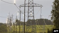 Поставки электроэнергии в Беларусь возобновят в среду ночью