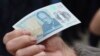 New Banknote Thrusts Churchill Back Into EU Debate