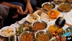 افطار میں خوراک کے استعمال میں احتیاط ضروری