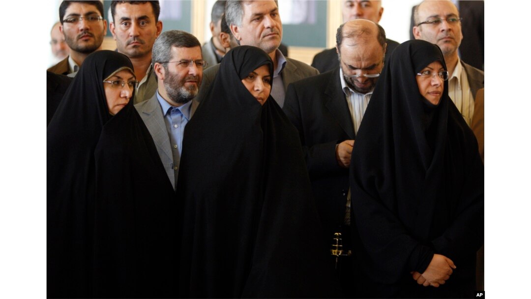 iranian young women with louis vuitton scarves, Central district