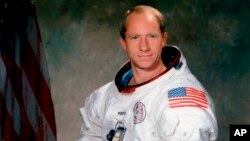 Al Worden, astronauta de la misión Apollo 15 de la NASA falleció a los 88 años.