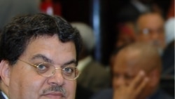 Jornalistas angolanos proibidos de assistir ao julgamento do empresário Carlos São Vicente - 3:00