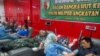 Masyarakat Surabaya Donorkan Darah untuk Korban Ledakan Bom