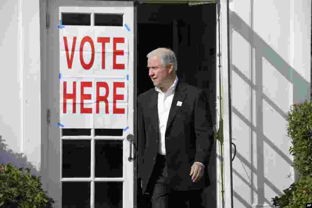 Sen. Jeff Sessions, R-Ala. leaves a polling place after voting at Hillcrest Baptist Church in Mobile, Alabama., Nov. 4, 2014.
