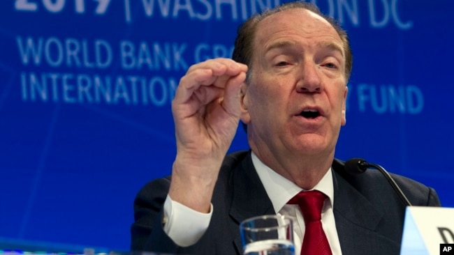2019年4月11日世界银行行长马尔帕斯在华盛顿举行的新闻发布会上发表讲话。