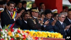 Nicolás Maduro habló en el desfile militar al que también asistieron los presidentes Raúl Castro (Cuba) y Evo Morales (Bolivia).