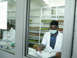 The Center for Plant Medicine Research in Ghana has both a clinic and a pharmacy, where people can purchase plant-based medicines, May 27, 2020. (Stacey Knott/VOA)