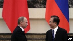 นายกรัฐมนตรีพูตินของรัสเซีย พยายามยกระดับสัมพันธภาพกับจีน