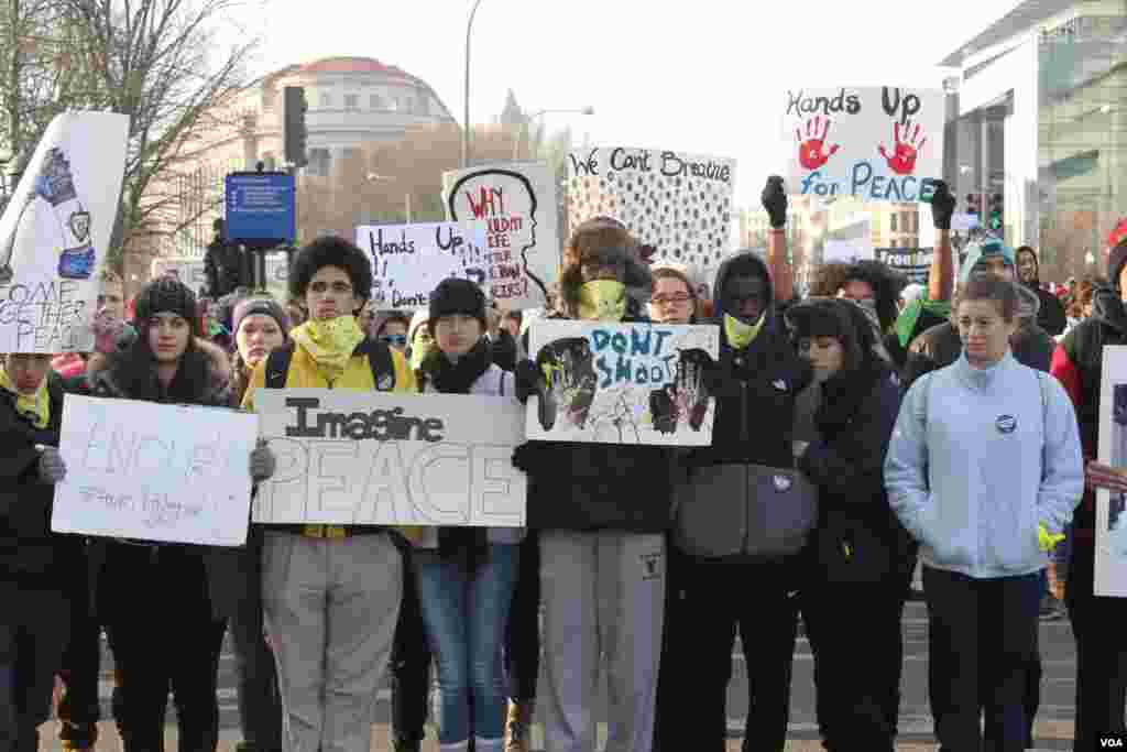 Grande marche à Washington contre les bavures policières