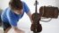 Durante años se creyó que el violín estaba perdido hasta que fue hallado en 2006 en el desván de una casa.