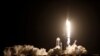 Lanzamiento desde el Centro Espacial Kennedy en Cabo Cañaveral, Florida, EE.UU. de un cohete SpaceX Falcon 9, con la cápsula Crew Dragon, que transporta a cuatro astronautas en la primera misión operativa de la tripulación comercial de la NASA el 15 de no