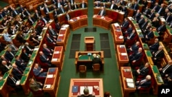 Mađarski parlament (Foto: AP/Denes Erdos)