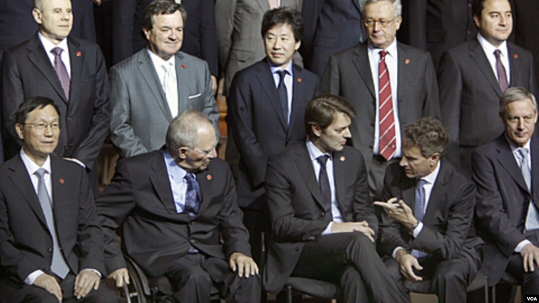 Para Menteri Keuangan negara-negara G20 dalam pertemuan di Paris (15/10).