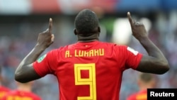 Le Belge Romelu Lukaku célèbre son troisième but face au Panama au stade Fisht de Sotchi, Russie, le 18 juin 2018.