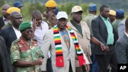 Mutungamiri wenyika, VaEmmerson Mnangagwa vashanyira zvakare Chimanimani kuti vasangane nemadzishe.
