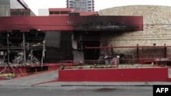 52 kişinin uyuşturucu çeteleri tarafından canlı canlı yakıldığı gece klubü