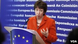 Kepala Kebijakan Luar Negeri Uni Eropa, Catherine Ashton mengecam RUU baru soal perluasan definisi makar di Rusia (foto: dok).