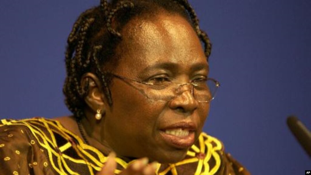 Dalam upacara pembukaan KTT, Ketua Uni Afrika Nkosazana Dlamini-Zuma mengatakan harapan bagi masa depan benua itu terletak pada kemampuannya menjaga perdamaian (foto: Dok).
