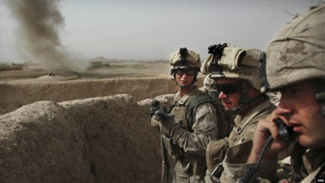 Marinir AS dalam sebuah operasi militer di dekat Musa Qaleh, provinsi Helmand Barat, Afghanistan Selatan (Foto dok. 23 Juli 2010).